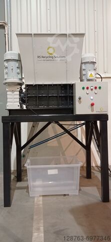 RS-600 hakselaar met twee assen RS TeamTech Sp. z o. o. shredder aluminum, steel chips