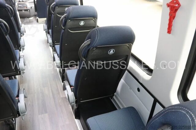 Minibüs Iveco Daily line / A65C18 / Airco / Automatic / Elect...