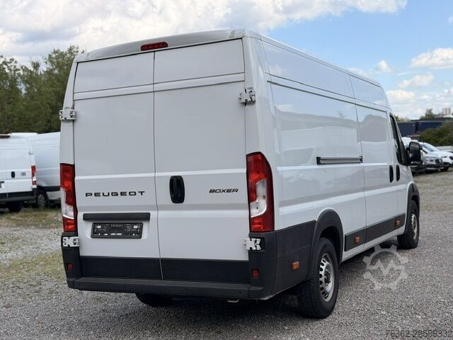Gesloten bestelwagen met verhoogd dak en lange wielbasis Peugeot Boxer Kasten 435 L4H2  180 AUT/NAvi/PDC