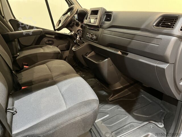 Platformwagen met kraan Renault Master 2.3 dCi 145 PK L3 Open Laadbak / Fassi K...