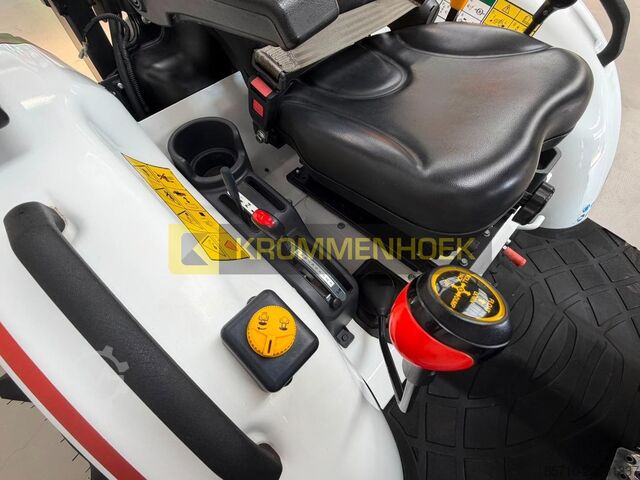 Traktor Bobcat CT 2025 Voorlader FL7