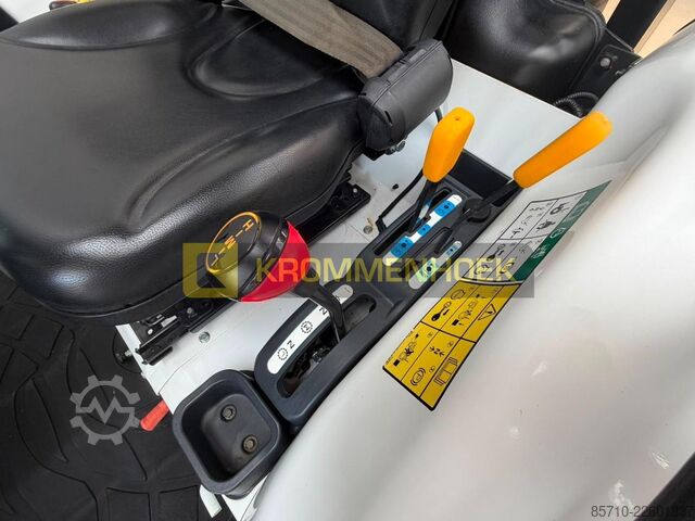 Traktor Bobcat CT 2025 Voorlader FL7