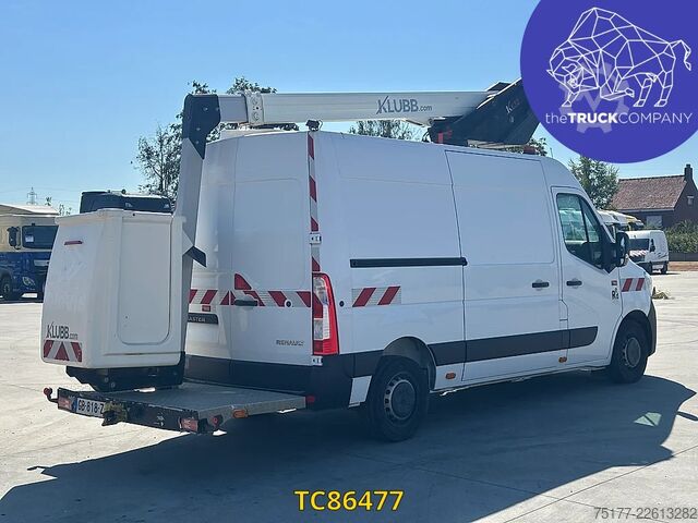 Lyftplattform Renault Master 145.35 klubb