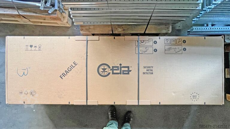 Personmetall­detektor, flygplatsdetektor CEIA GmbH, Wiesbaden, Deutschland SDM 600 PLUS/PZ