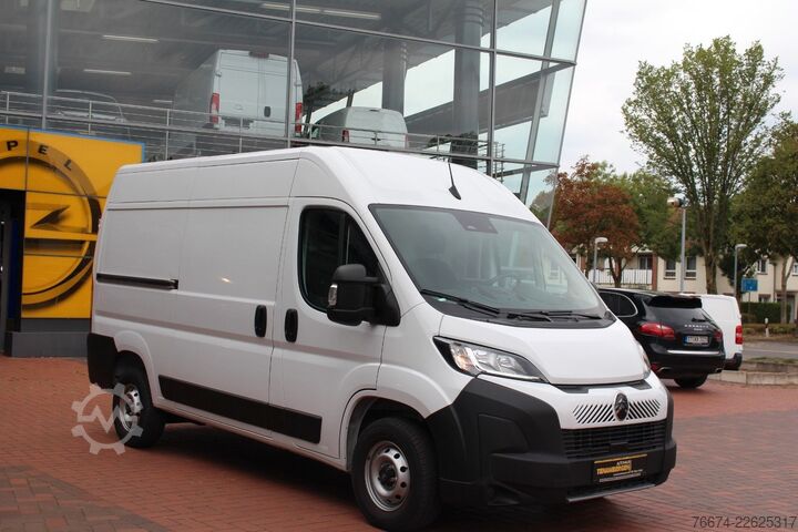 Dobozos furgon Citroën Jumper Kasten 35 L2H2 BlueHDi 140 Standhzg Kamer