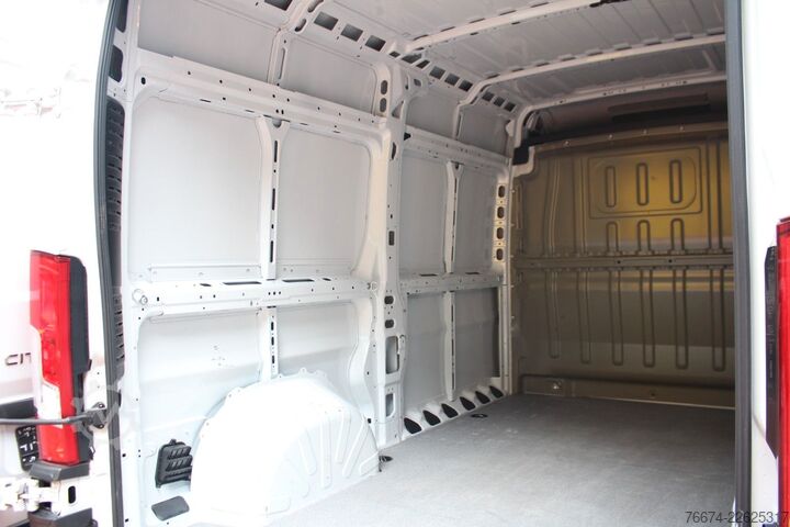 Dobozos furgon Citroën Jumper Kasten 35 L2H2 BlueHDi 140 Standhzg Kamer