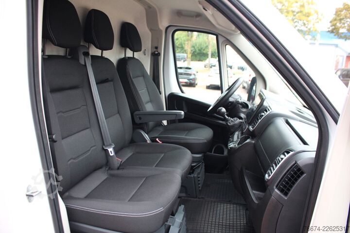 Dobozos furgon Citroën Jumper Kasten 35 L2H2 BlueHDi 140 Standhzg Kamer