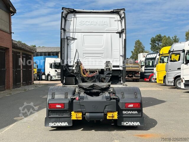 Standart çekici ünitesi SCANIA S580 V8 1500L Leder Standklima Alcoa