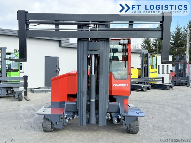 Négyirányú targoncát Combilift C3000ET TRIPLEX 5940 WIDE FORK POSITIONE