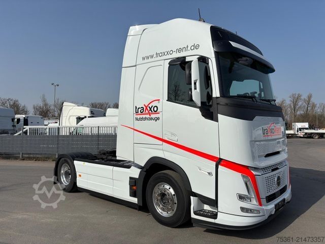Standard SZM VOLVO FH500 Aero Globetrotter XL Miete / Mietkauf