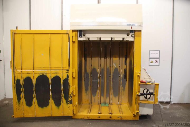 Vertical baler Bramidan 4-0 S50