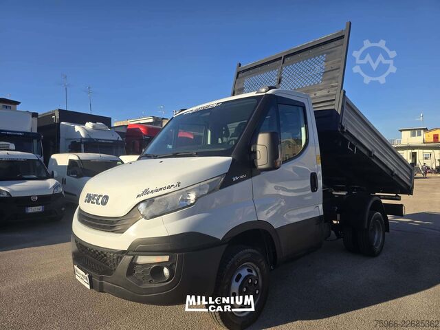 Kiepwagen bestelauto Iveco DAILY 35-12 RIBALTABILE TRILATERALE 2017