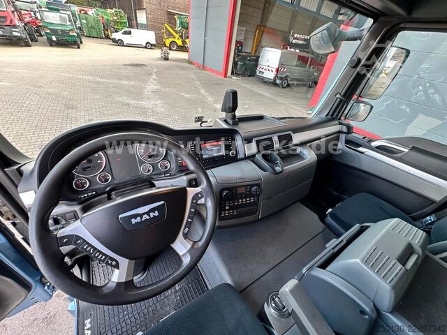 Camião para gado MAN TGM 15.290 1 Stock Köstner Viehaufbau
