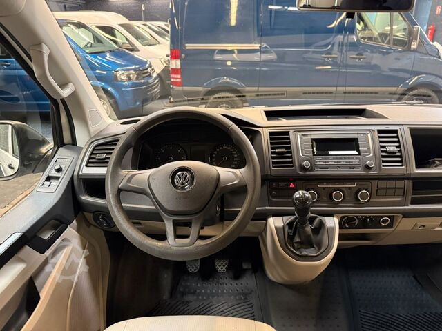 Minibús VW T6 Kombi Lang 9 Sitze 2+2+2+3 Klima 1.Hand