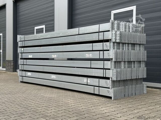 Höglagers pallställsystem Dexion P90 Regallänge: 36,91 lfm.