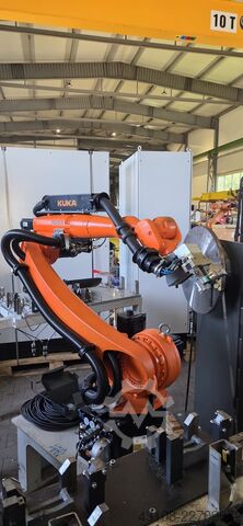 Ipari robot KUKA KR 16 R2010-2 / SEL