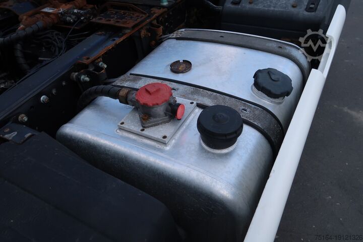 Standard SZM MAN TGX 18.440 BLS 4x2