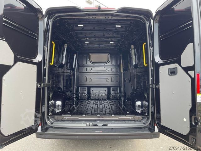 Dodávka s vysokou střechou MAN TGE 3.200 L3H2 Kasten 4x4 Individual S ACC STHZ