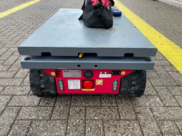 Loader/unloader Tracked Carriers Beaver 10.07 SOLD