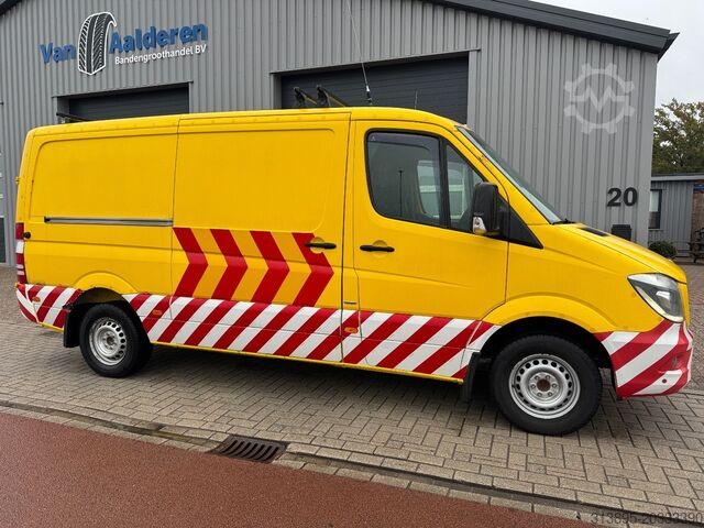 Bestelbus Mercedes-Benz 319 L2/H1 BF3 Begleit-/Convooi-/Begleiding-/Camper