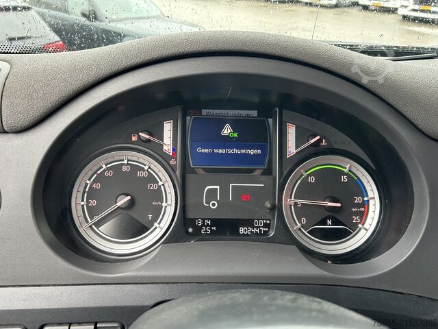 Curtain sided DAF CF 370 FA / 802 dkm / Curtainside / Loadlift / ...