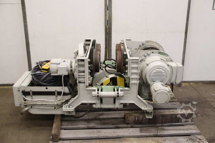 Crane chassis with electric rope winch 10,000 kg SWF 50H8d