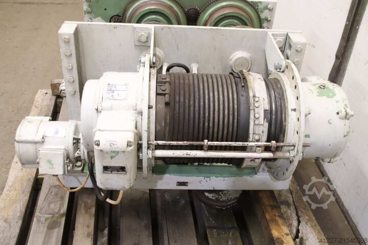 Crane chassis with electric rope winch 10,000 kg SWF 50H8d