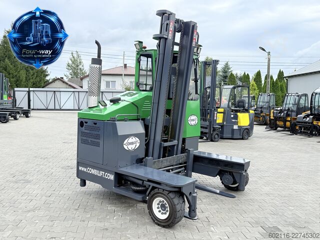 Wózek widłowy czterokierunkowy Combilift C4000 GAS DUPLEX 4050MM FULL CABIN