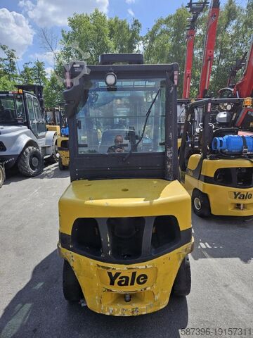 Diesel Forklift Yale GPD35VX