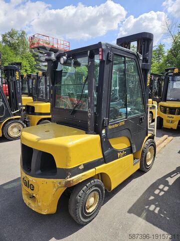 Diesel Forklift Yale GPD35VX
