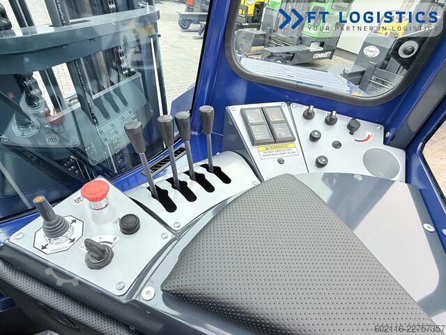 Négyirányú targoncát Combilift C4000 GAS TRIPLEX 5550 POSITIONER CABIN