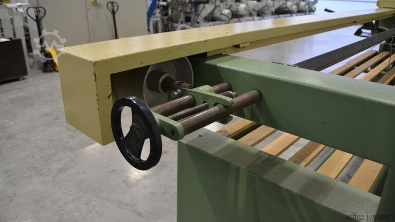 Lange bandschuurmachine VERMA SZLIFIERKA DŁUGOTAŚMOWA