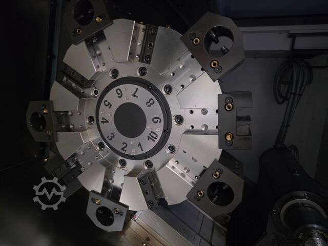 CNC lathe DN SOLUTIONS PUMA GT2600L