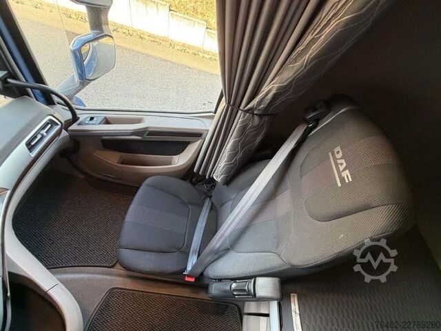 Standard dragbil DAF XG 530 FT NGD AUT LM SpurH SpurW