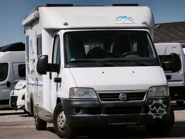 Półzintegrowany kamper KNAUS Sun Traveler Ti 600 l