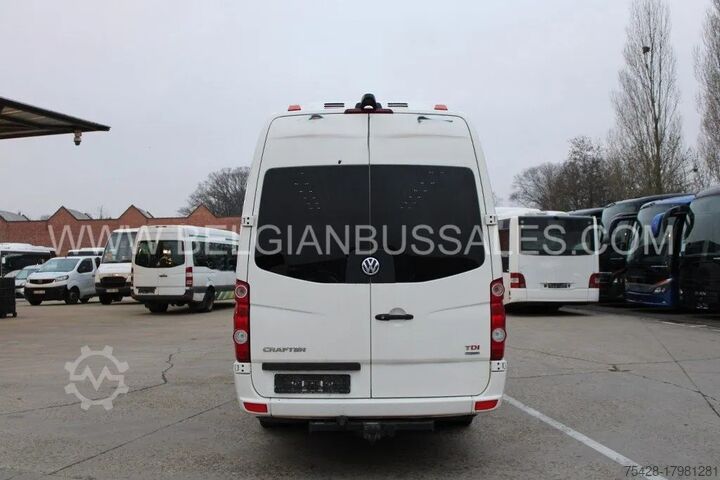 Minibus VW Crafter / Sprinter / Daily / 7.4m / Airco / 19+...