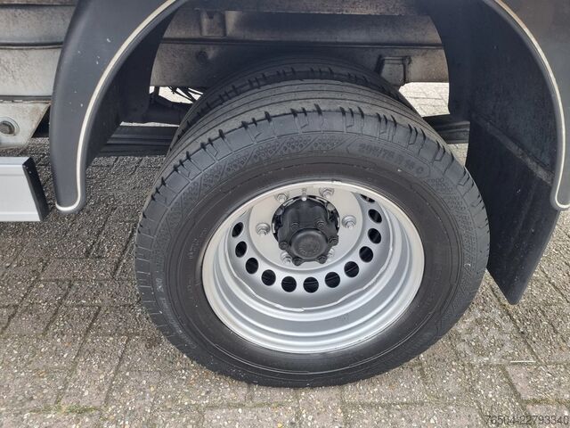 Valigia Mercedes-Benz Sprinter 519 CDI/ Bakwagen/ Laadklep/ Airco/ 23...