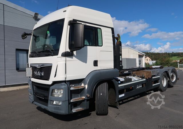 Kipper afrolbaar MAN TGS 26.440 6x2 BL mit Lenkachse