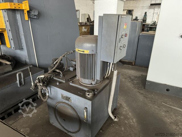 υδραυλική πρέσα UVA 