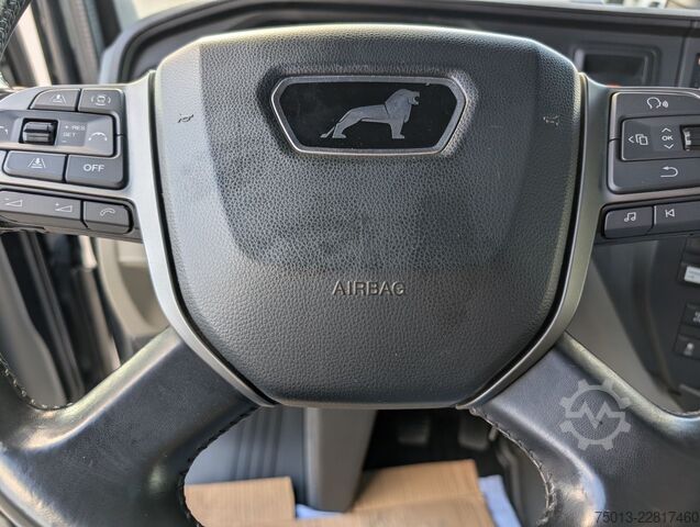 Autocarro forestale MAN TGX 33.510 BL SA 6x4 SZM, EPSILON S260Z96,Miete?