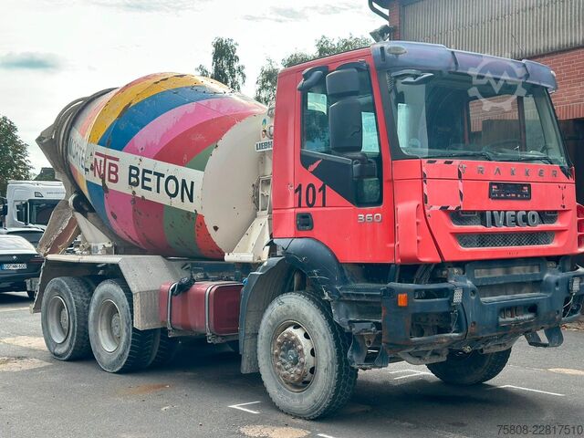 Camion malaxeur à béton IVECO Trakker AD260T36B 6x4 Betonmischer