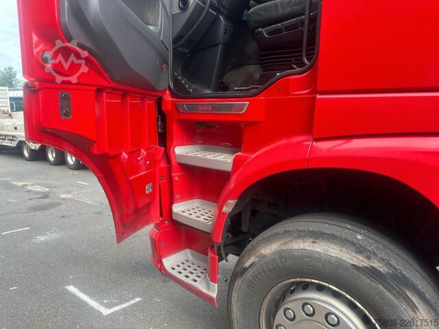 Tracteur routier standard DAF XF530 Euro6e Space Cap Kipphydraulik ACC Waage