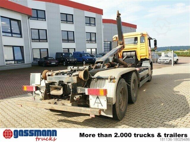 Haakarm vrachtwagen MAN TGA 26.363 FDC 6x4 BB