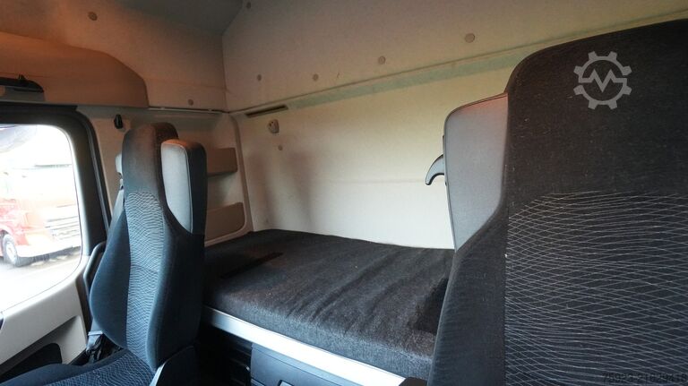 Standard-SZM Mercedes-Benz Actros 1942 tractor unit