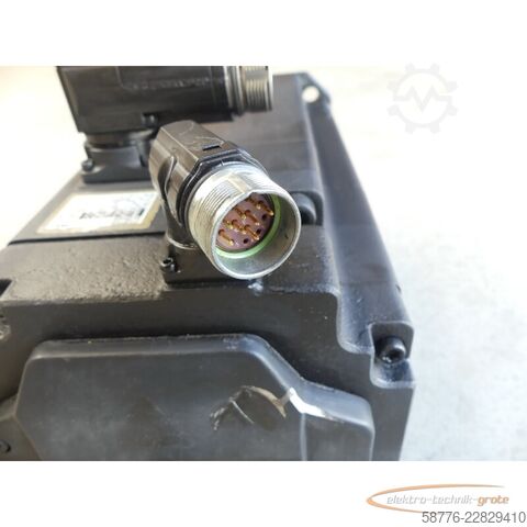 Unidad de control KUKA 1FK7105-5AY81-1YY3-Z S18 Servomotor SN: YFVD50670459008