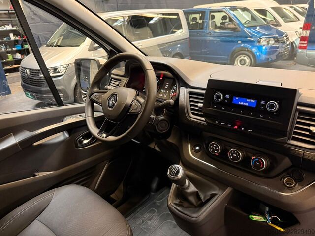 Minibus RENAULT Trafic Kombi L1H1 Life Style 8 Sitze AC LED PDC