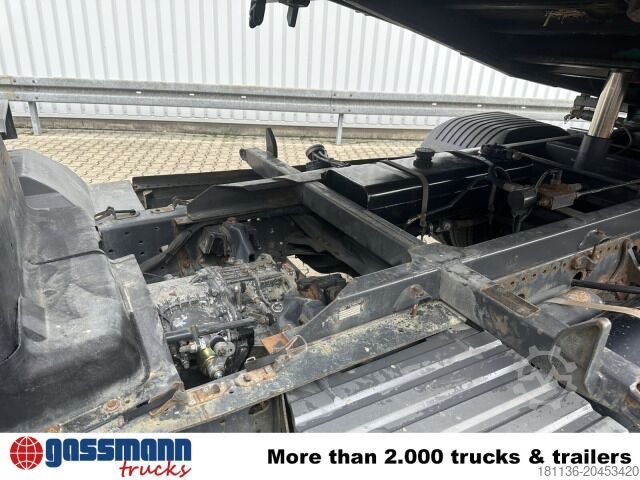 Kiepwagen bestelauto Mercedes-Benz Atego 815 K 4x2, 2x AHK