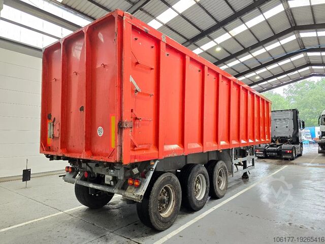 Benne OVA 390K95 / LIFTAS / 48m³