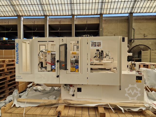 Krauss Maffei Injection Molding Line KraussMaffei 50/55 CX