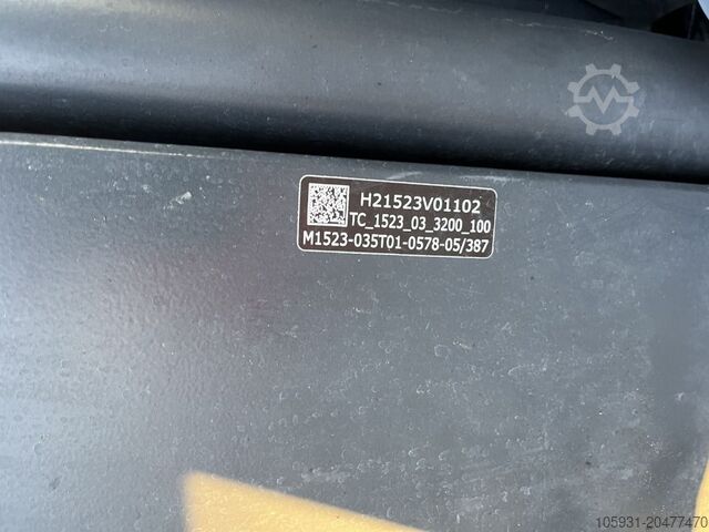 Carretilla eléctrica de 4 ruedas Linde E25-02